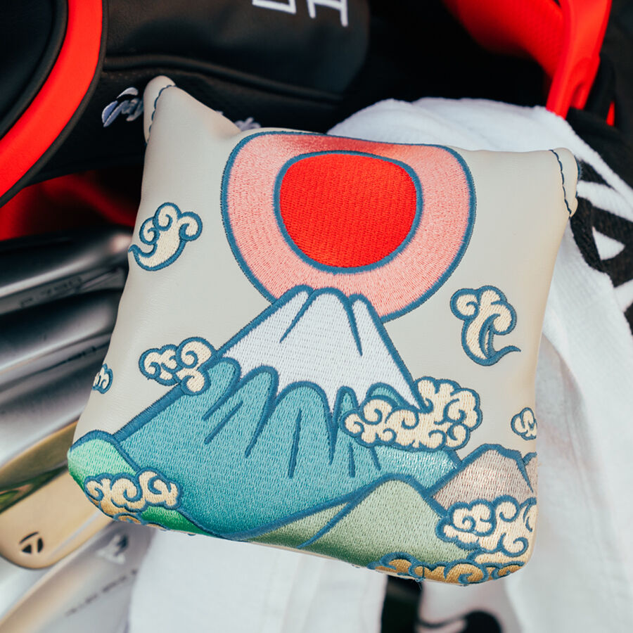 テーラーメイド富士山パターカバー テーラーメイド限定完売品 FUJIスパイダー パターカバー新品